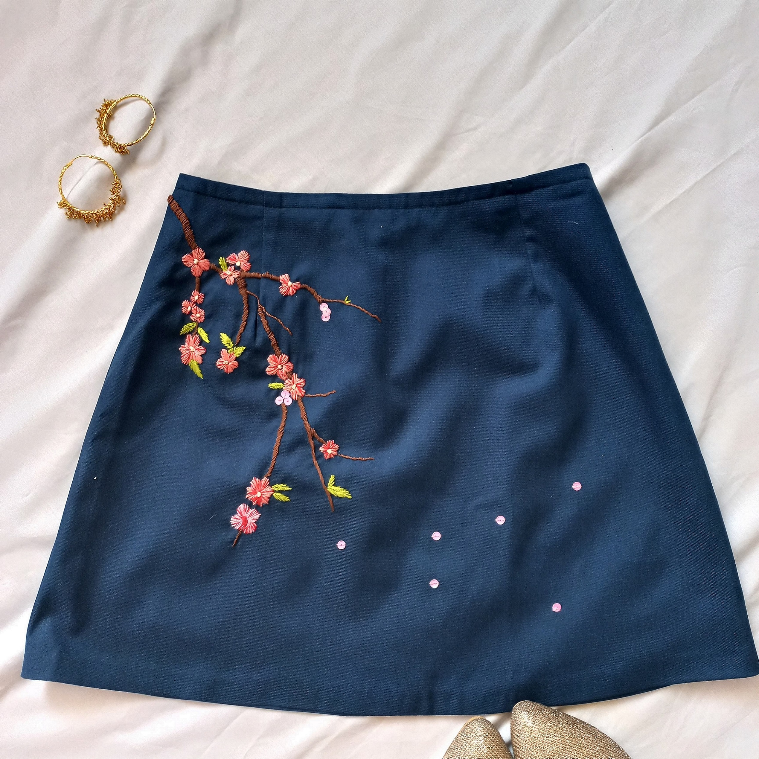 دامن کوتاه گلدوزی ساکورا