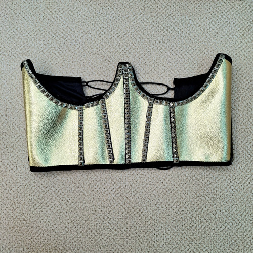 استایل متفاوت کلاسیک خاص بوستیه شیک زنانه