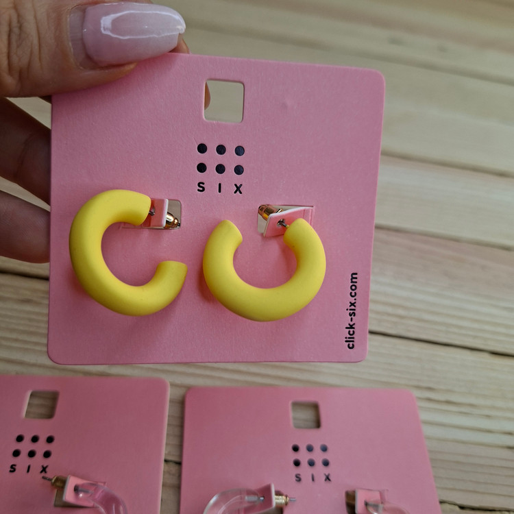 ارزانترین گلگوش زنانه برای استایل کردن