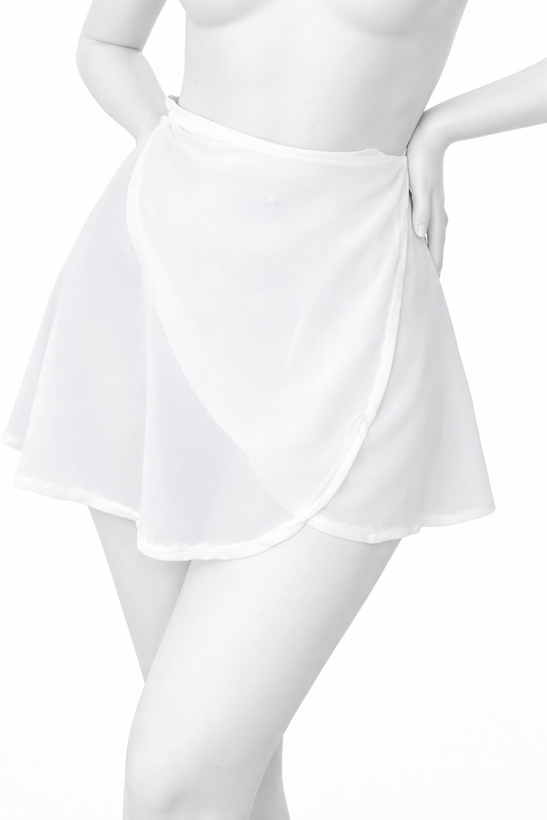 نمای نزدیک از بافت پارچه حریر دامن کوتاه زنانه بالهبه