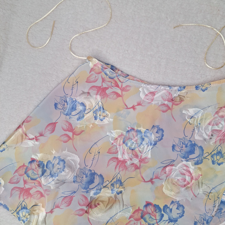 دامن زنانه حریر کوتاه مدل بالهبه مناسب مهمانی