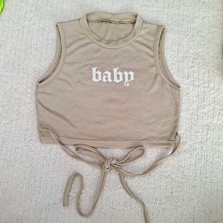 کراپ تاپ بندی زنانه کوتاه با طراحی ظریف