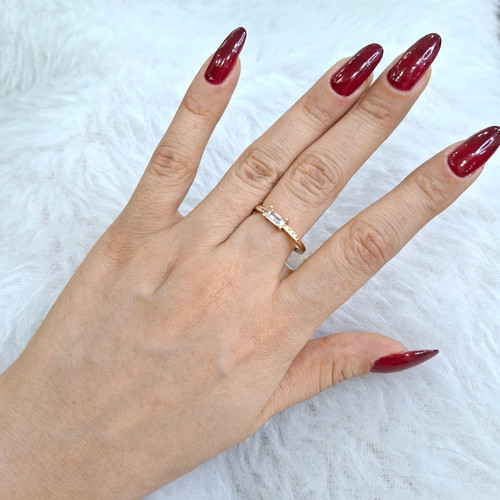 انگشتر حلقه نگین دار رنگ ثابت شیک