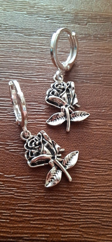 گوشواره گل رز آبکاری نقره ضد حساسیت